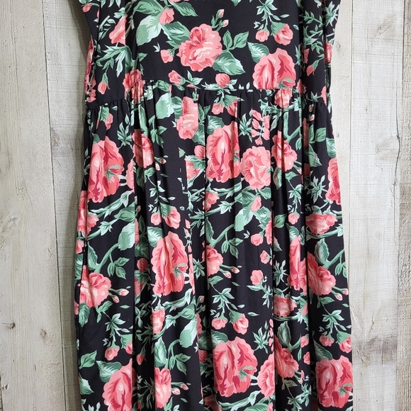 Vintage Jennifer Moore Pink Spaghetti Strap Sundress. Size Medium. Cotton/Rayon - Picture 3 of 13